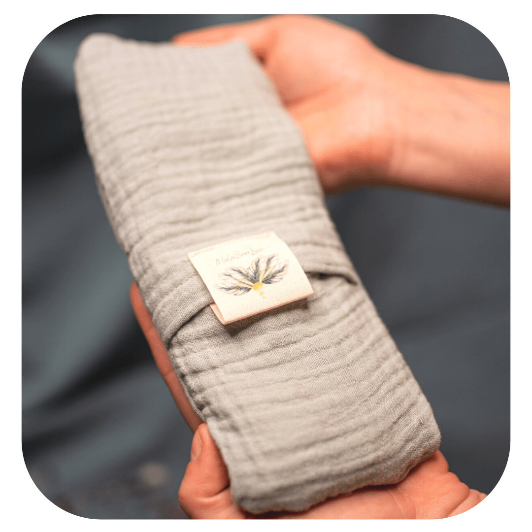 Augenkissen gefüllt mit Bergkristallen I Pale Aqua - MalaSariLove 