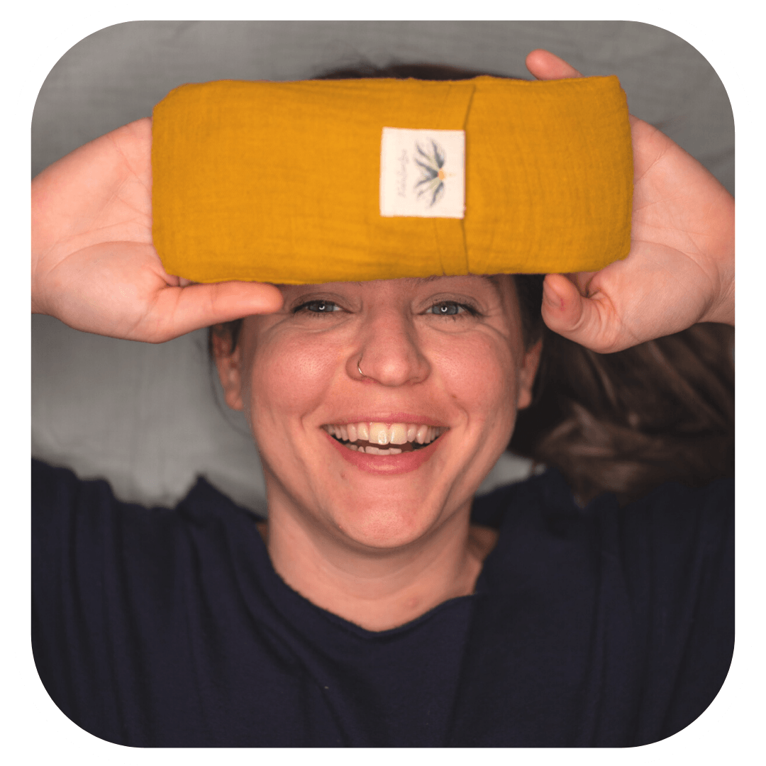 Augenkissen gefüllt mit Bergkristallen I Curry Yellow - MalaSariLove 