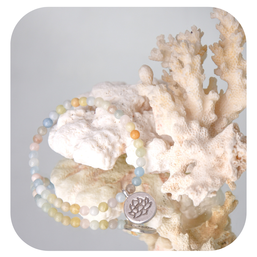 Morganit-Mala-Armband mit Lotusanhänger | Stein der Liebe | Handgefertigt in Österreich