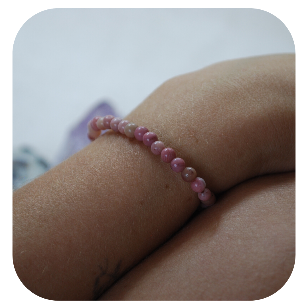 Rhodochrosit Mala Armband | Stein des Mitgefühls & der Selbstliebe | Handgefertigt in Österreich